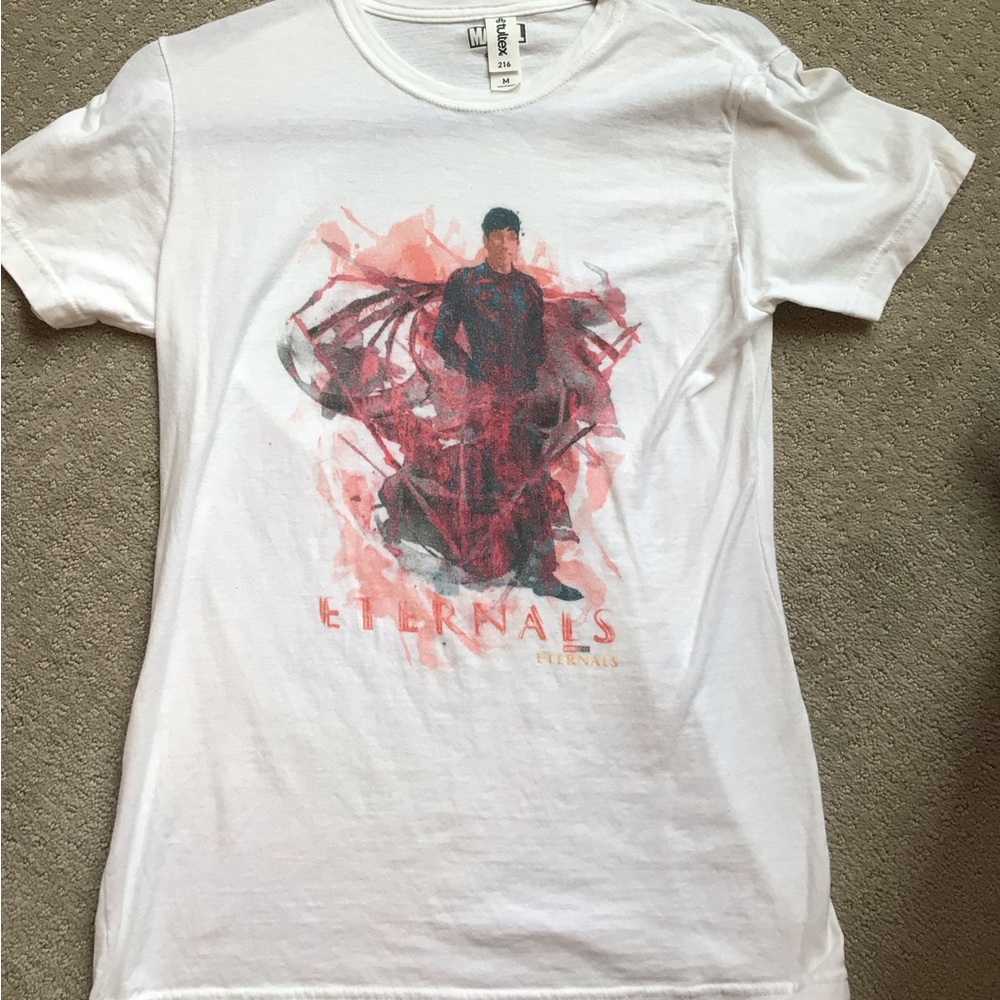 Women’s graphic T-shirt